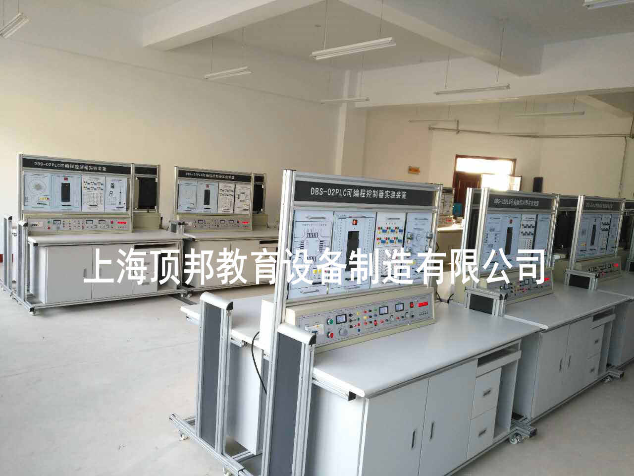 PLC可编程实验室设备(图3) PLC可编程实验室设备