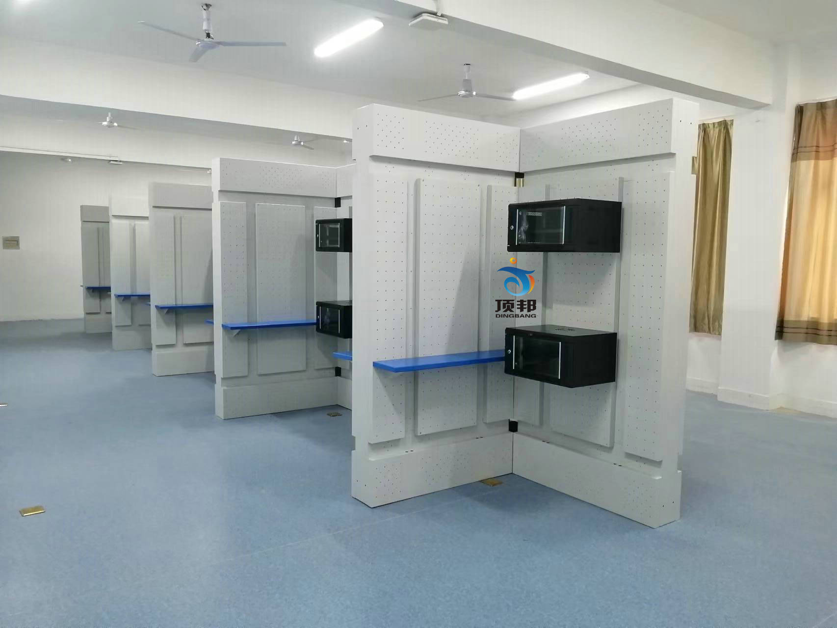 南京工业科技技工学校网络综合布线世界杯预选赛比分设备(图7)