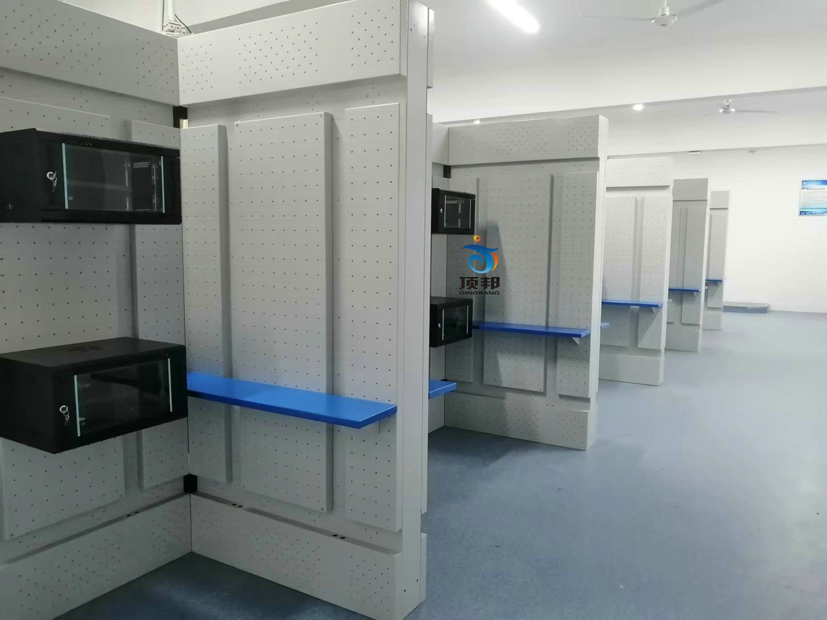 南京工业科技技工学校网络综合布线世界杯预选赛比分设备(图9)